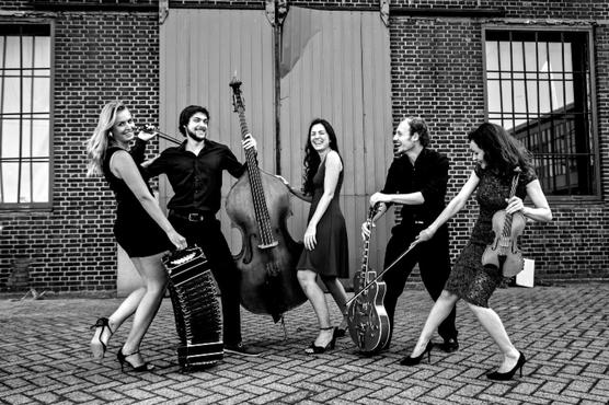 LOCOSLINDOS TANGO QUINTET